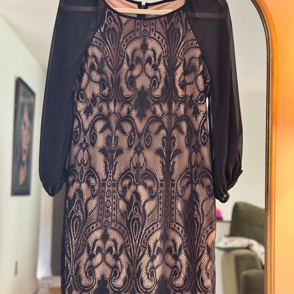 Cocktail dress sz 8 - Picture 3 of 4